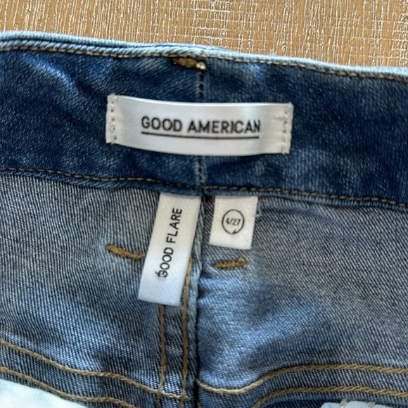 Good American Good Flare Ripped Split Hem Flare Jeans - size 4/27 - Picture 3 of 6